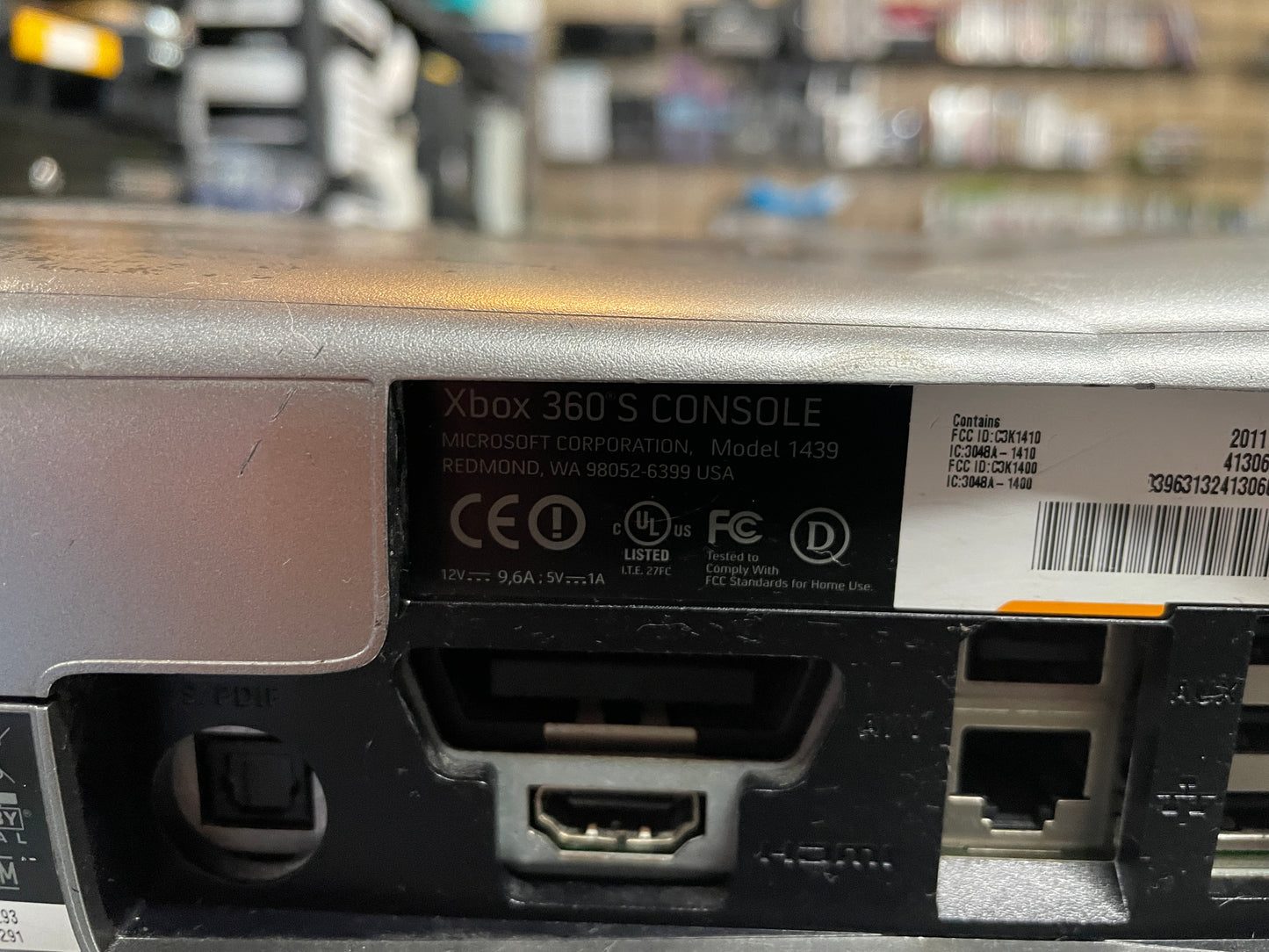 Call Of Duty: Modern Warfare 3 Limited Edition 250GB (Mod. 1439) Xbox 360