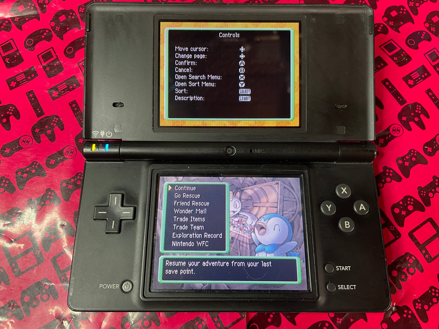 Black Nintendo DSi System TWL-001 Nintendo DS